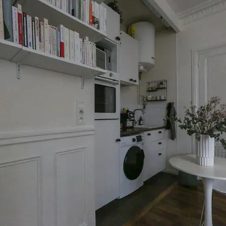 Cocoon Of In * Paris